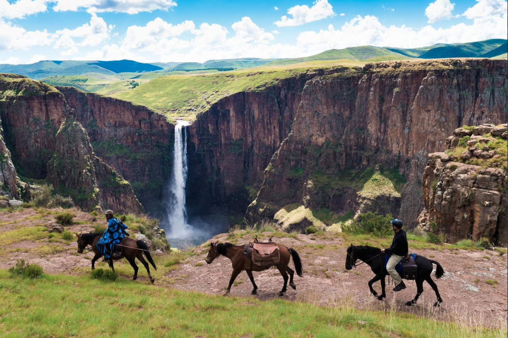 Lesotho comfort mountains views relax horse pony trek riding basotho waterfall