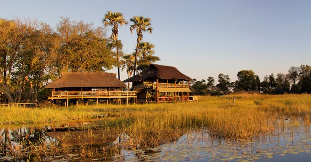 luxury-lodge-okavango-botswana gunns-camp okavango moremi wildlife vintage