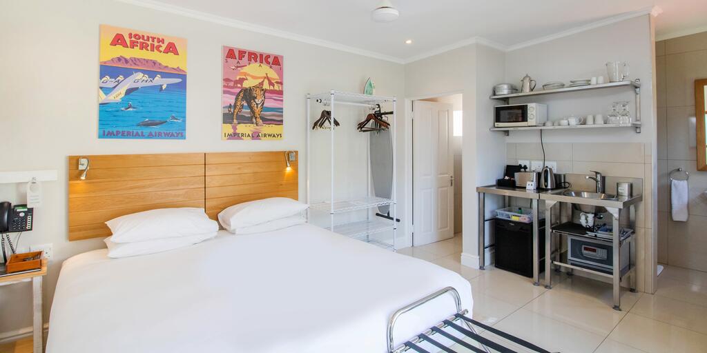 Stone Cottages Cape Town Camps Bay Boulevard Ocean Hotel Accommodation