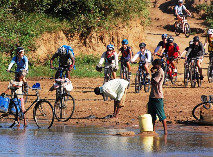 Group Travel Single Mountainbike cycling biking Tanzania Kilimanjaro adventure