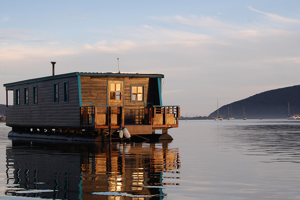Fishing Houseboat Myrtle Knysna house on water floating Accommodation South Africa