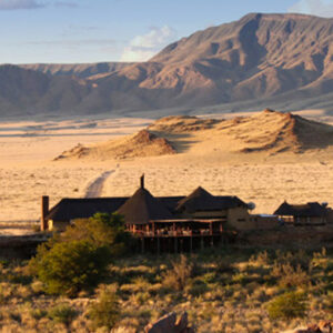 Climb the big daddy or big mamma sossusvlei’s tallest dunes in Namibia on an African Hideaways adventur