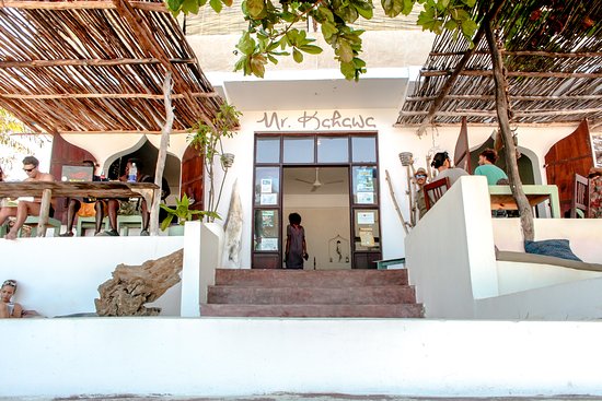 A magical trip where you start your day off with a rejuvenating yoga class in Paje