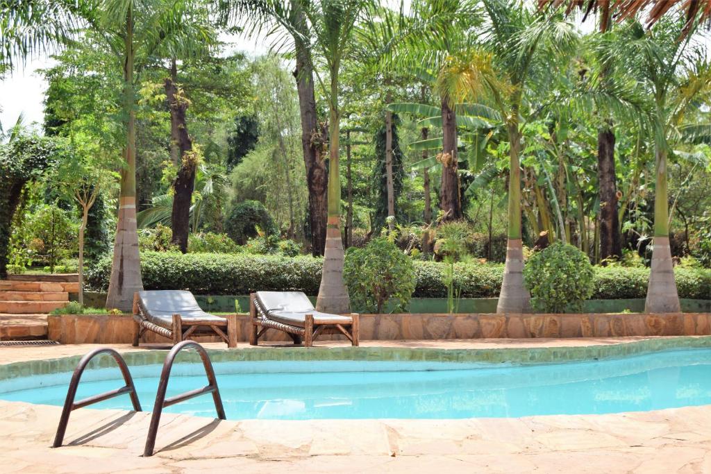 Group tours in Africa Discover unique parts of Tanzania and experience the changes in landscape and climate on the mountain