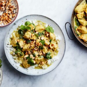 A tropical experience where both northern and southern Indian Mauritian cuisine can be found on the menu