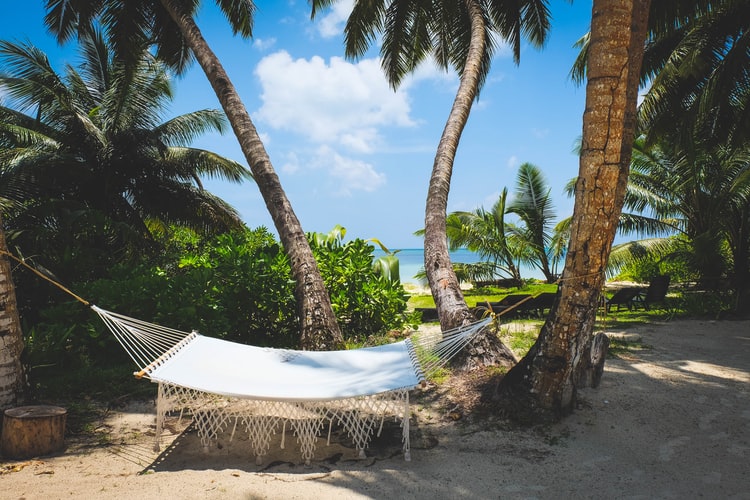 7 Nights at a comfortable yoga retreat