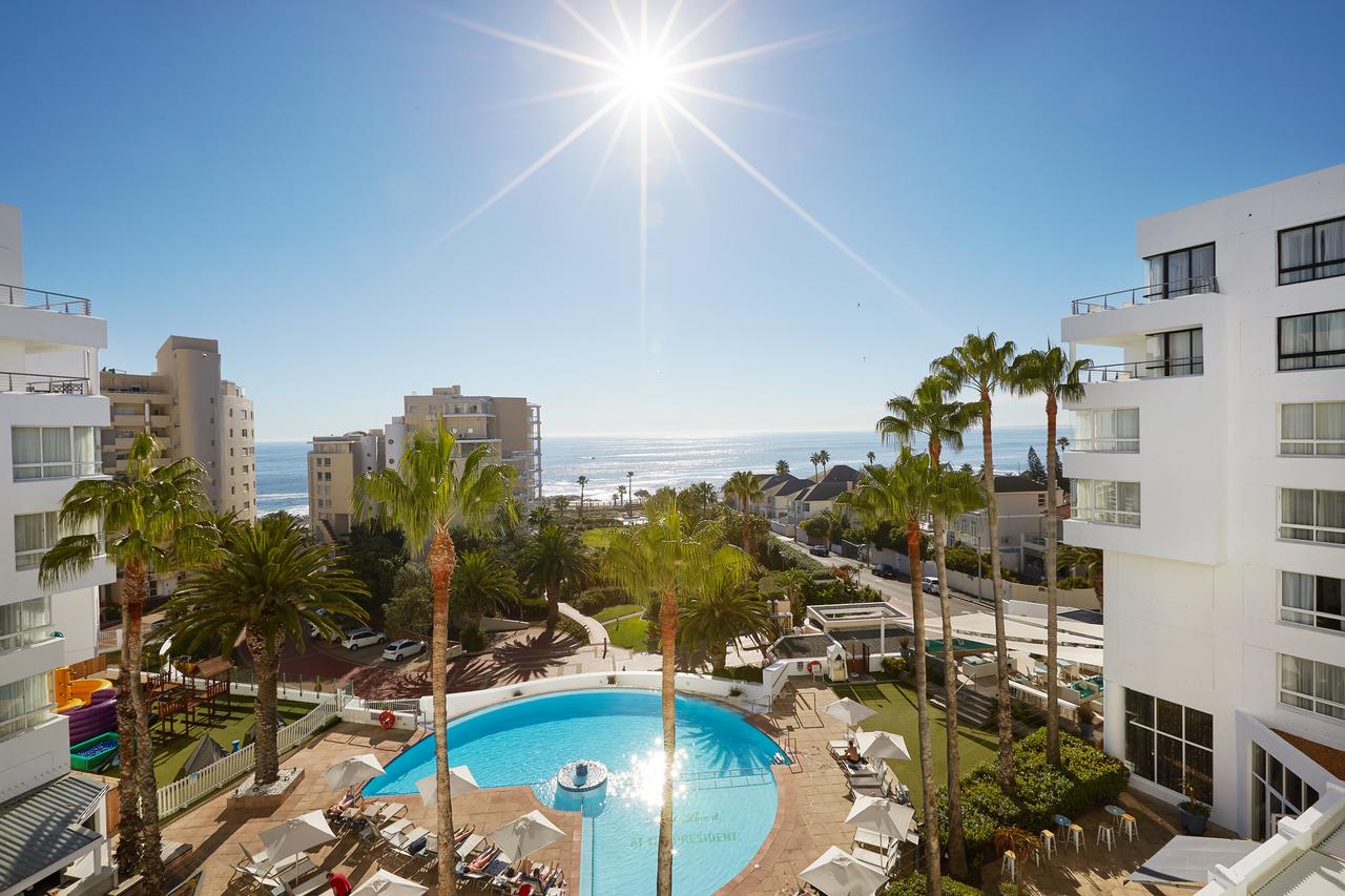 Stay at an ocean hideaway that’s in the wind free suburb of Bantry Bay