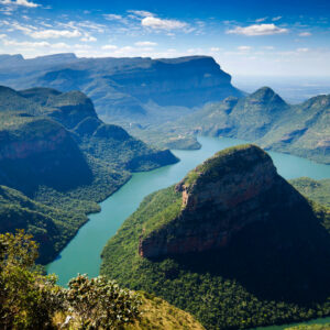 Drive towards the Panorama Route with the most scenic and spectacular views in South Africa
